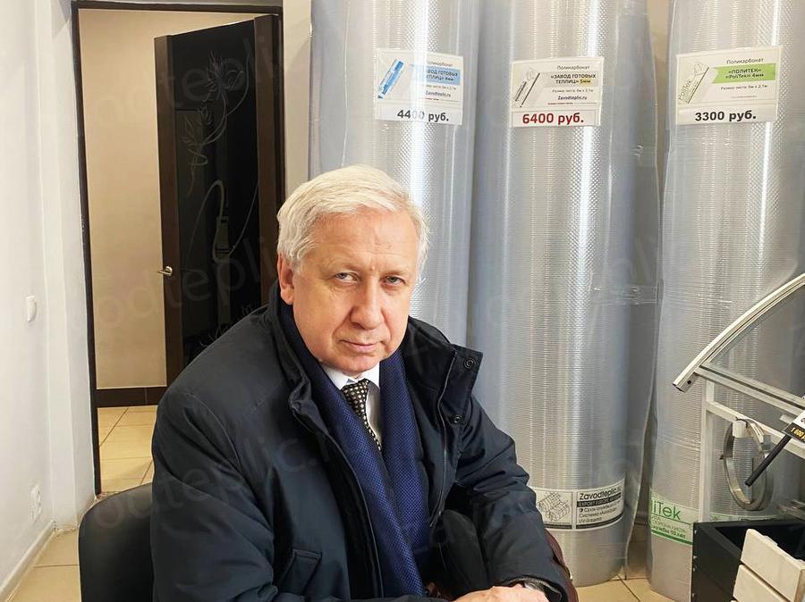 Олег Владимирович