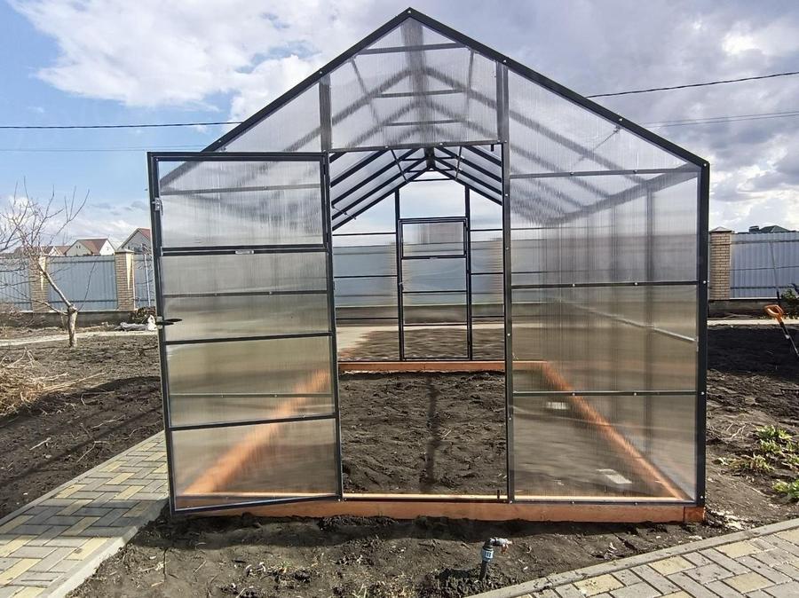 Антон Сергеевич 