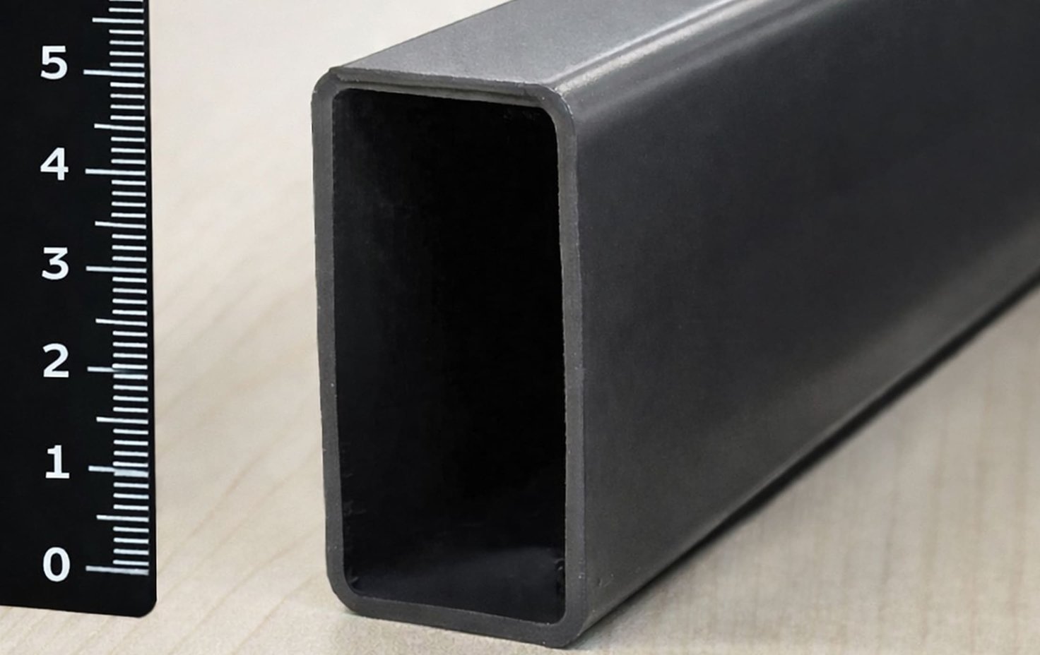 Из чего сделан каркас купольной беседки из монолитного поликарбоната